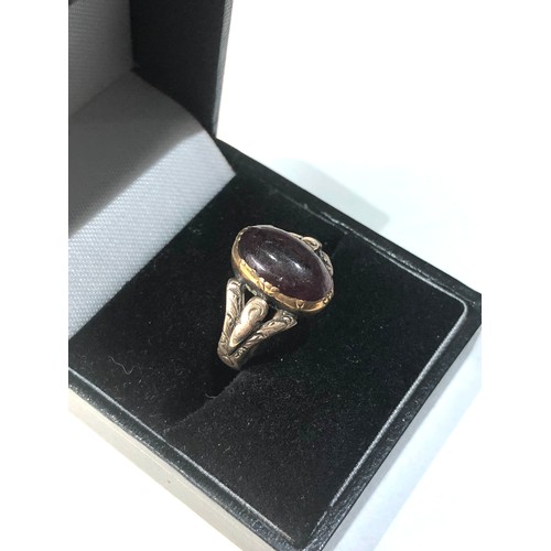 221 - Antique gold gem set ring 4.3g