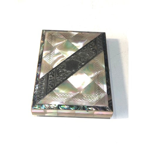 29 - Antique mother of pearl & silver card case measures approx 10.6cm by 7.7cm and 1.7cm deep with fitte... 