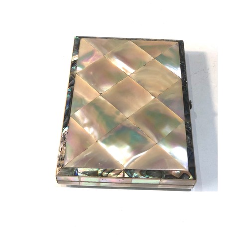 29 - Antique mother of pearl & silver card case measures approx 10.6cm by 7.7cm and 1.7cm deep with fitte... 