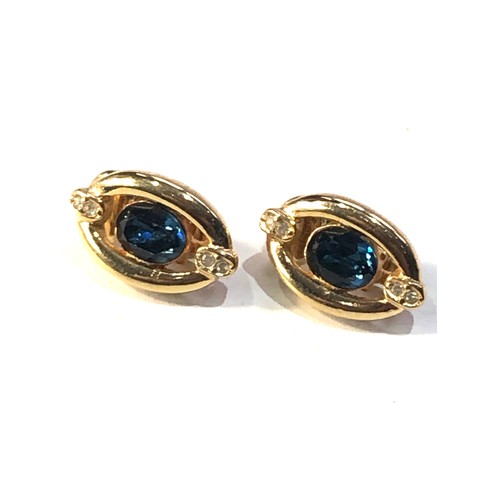 292 - Christian Dior earrings in good condition