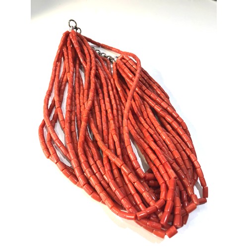 303 - heavy coral necklace weight 260g