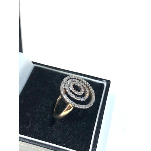 211 - 9ct gold Diamond hoop ring 4.3g