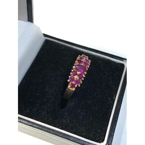 92 - 18ct gold ruby ring weight 2.7g