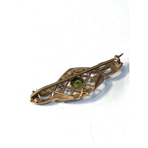 94 - 9ct gold brooch 1.7g