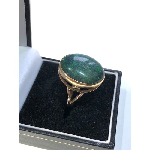 89 - 9ct gold opal ring opal measures approx 19mm by 15mm weight 5.8g