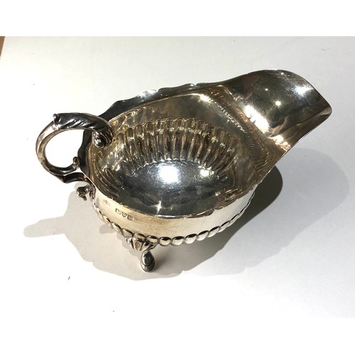 21 - silver gravy boat chester silver hallmarks weight 150g