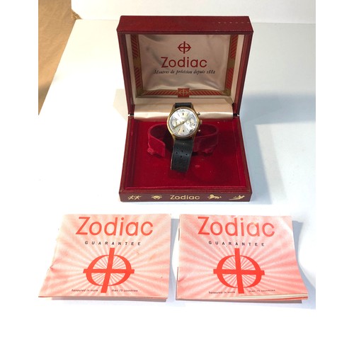 87 - Vintage Zodiac aermetic chronograph gents wristwatch original boxed measures aprox 35mm dia  in work... 