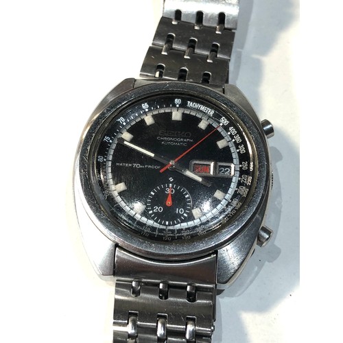 70 - Vintage seiko chronograph automatic 6139-6010 in working order but no warranty given