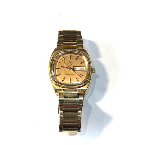 72 - Vintage Omega seamaster automatic gents t/v dial wristwatch in working order and good used condition... 