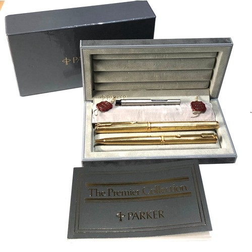 482 - Parker the premier collection 18ct gold nib fountain pen and ballpoint pen in box with booklet