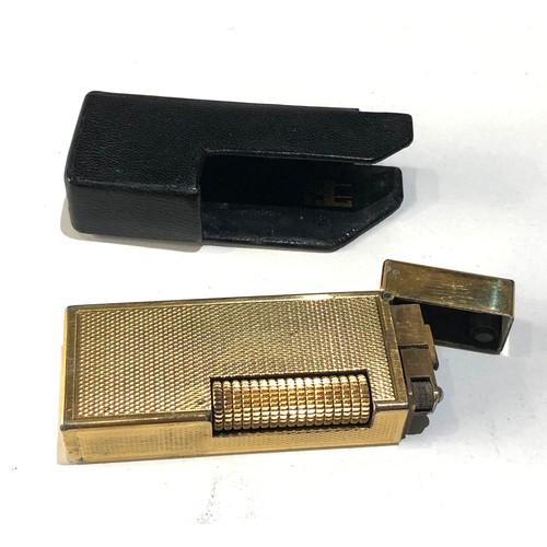 481 - Vintage dunhill cigarette lighter