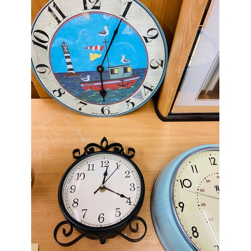 82 - 6 New wall clocks, all battery operated, all untested