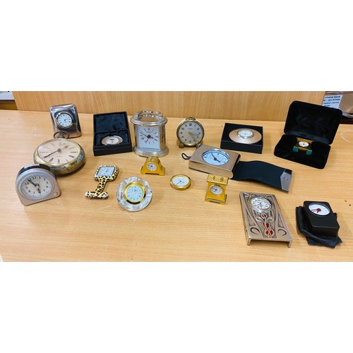 134 - Selection of various miniature mantle clocks, all untested