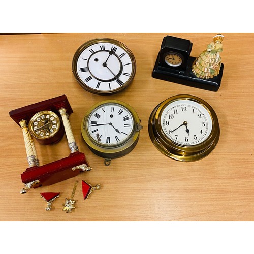 78 - 5 Vintage and antique clocks, all in need of repair