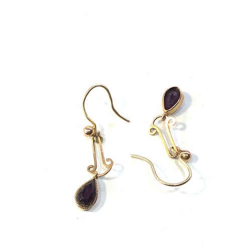 189 - 9ct Gold antique drop amethyst earrings measures approx 2.2cm drop