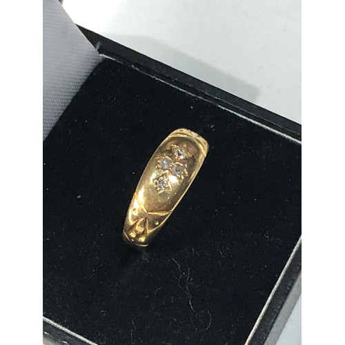 164 - Antique 18ct gold diamond gypsy ring weight 1.7g