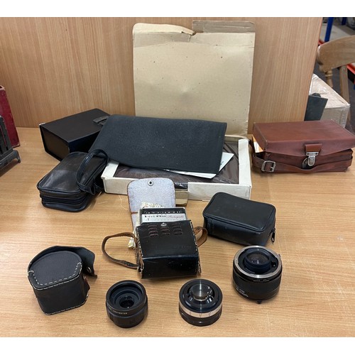 16 - Selection various camera equipment, to include lens, all items untested