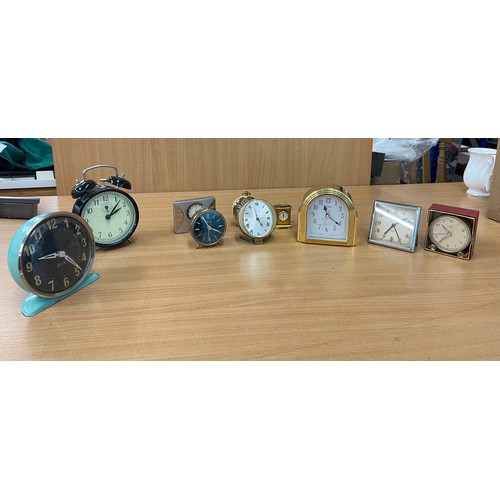 93 - Selection of assorted clocks, all untested