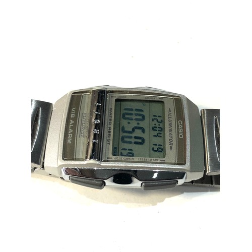 64 - Vintage 90s Casio A220 Futurist module 1922  mens digital quartz wristwatch in working order