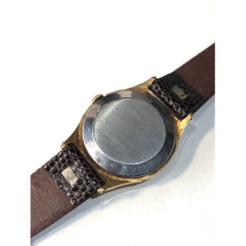 85 - Vintage Smiths 21 jewel gents  wristwatch the watch is ticking but no warranty given age related wea... 