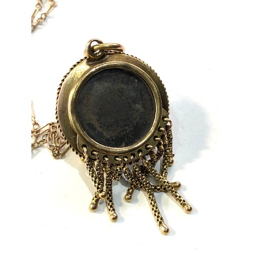 345 - Antique 15ct gold enamel and pearl tassle pendant and chain with picture locket back pendant measure... 