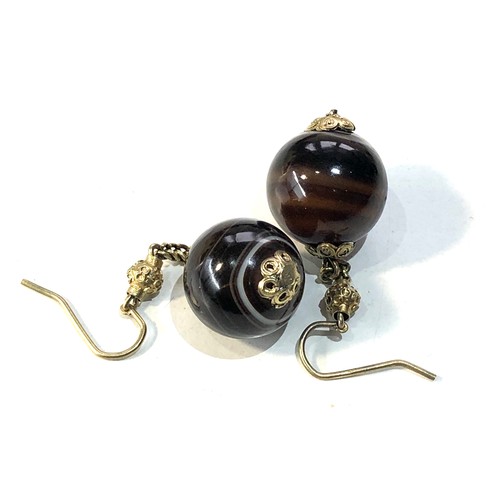 348 - Antique gold & banded agate ball earrings measures approx 3.5cm drop agate ball measures approx 15mm... 