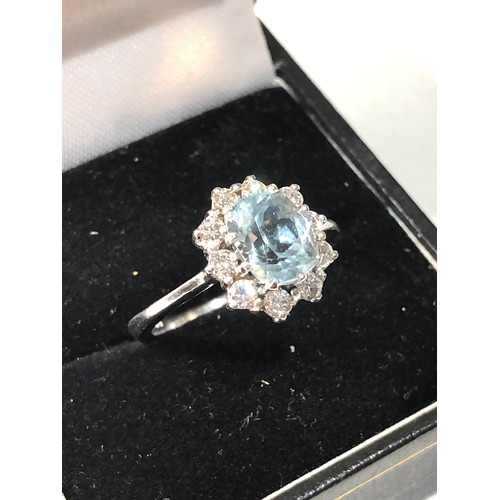 360 - 18ct white gold diamond and aquamarine ring set with large central aquamarine that measures approx 8... 