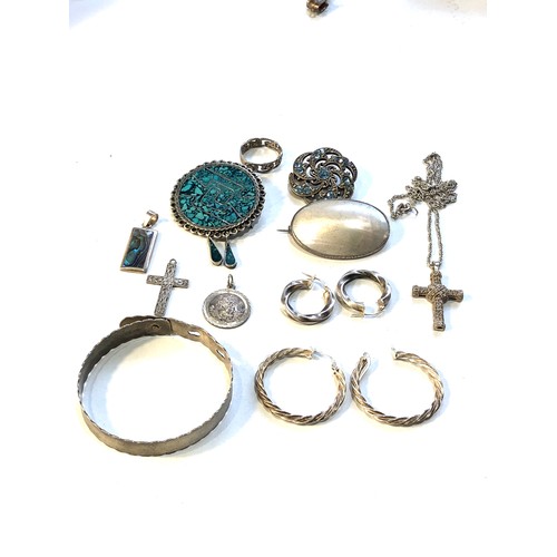 461 - Selection of vintage silver jewellery earrings pendants etc