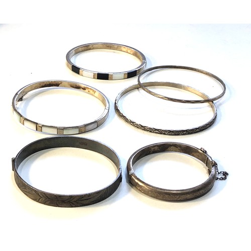 465 - selection of vintage silver bangles weight 66g