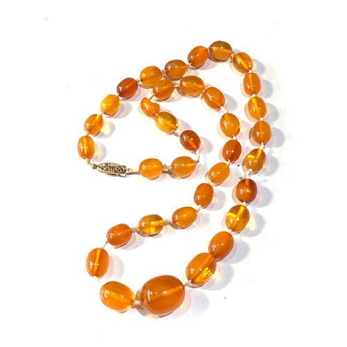 377 - Antique / vintage amber bead necklace weight 27g