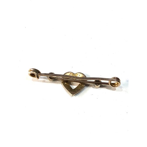 400 - Antique 9ct gold turquoise and seed-pearl love heart bar brooch