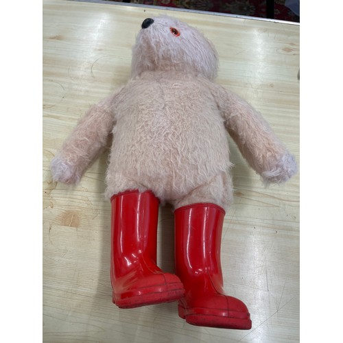 528 - Gabrielle designs vintage Paddington Bear, not original wellies