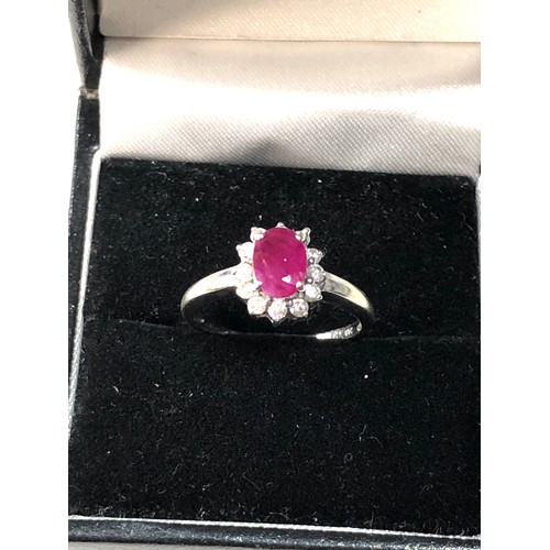 416 - 9ct gold diamond and ruby halo cluster ring 2.5g