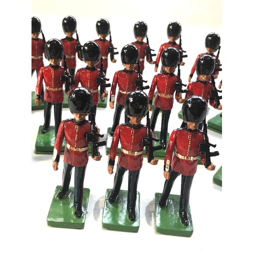 527 - Selection of 20 Britains  figures