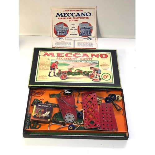 530 - Early Meccano accessory outfit Oa box in good condition please see images for details