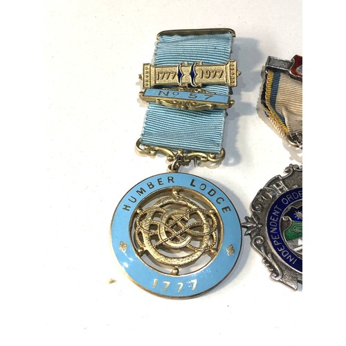 442 - 3 silver and enamel masonic medals / jewels includes humber lodge etc weight 78g