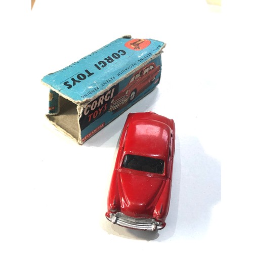 537 - Corgi 203M mechanical Vauxall Velox Saloon  in original box poor condition flaps missing car in good... 