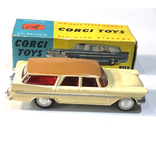 539 - Corgi 219 Plymouth sports suburban station wagon in original box 1 flap missing car in good near min... 