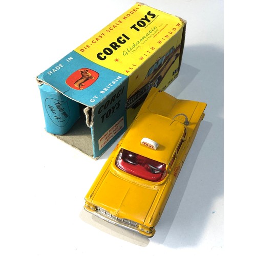 541 - Corgi 221 Chevrolet new york taxi car in original box good condition 1 flaps missing car in good con... 