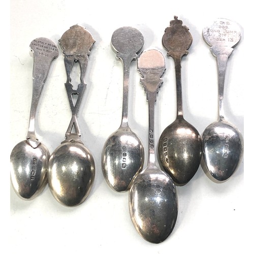 47 - 6 vintage silver collectors spoons weight 105g