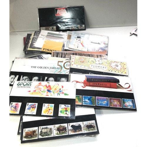 496 - 40 royal mail stamps presentation packs