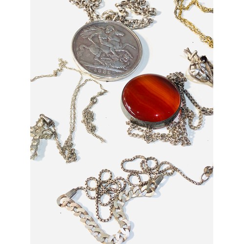 371 - Selection of vintage silver jewellery includes 1889 crown and masonic pendant neclaces etc 85g