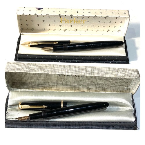 514 - 2 boxed vintage 14ct gold nib Parker fountain pens