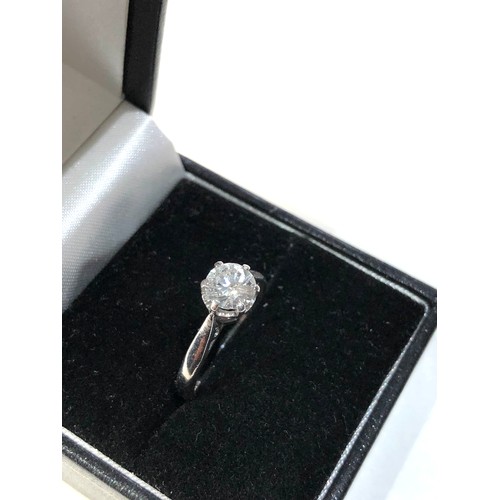 253 - 18ct white gold diamond solitaire ring diamond measures approx 5mm dia