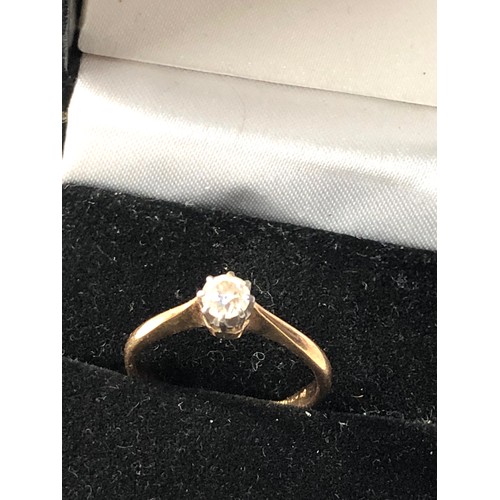 179 - Vintage 18ct solitaire diamond ring weight 2.6g