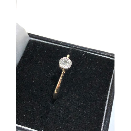 176 - 18ct gold diamond ring eight 1.7g