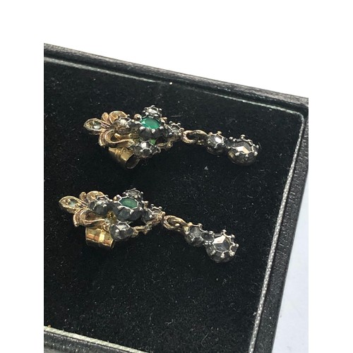 276 - Vintage silver gilt earrings measures approx 2.2cm drop