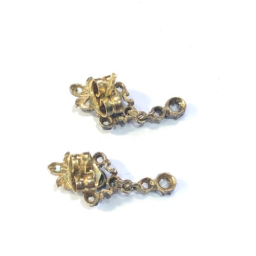 276 - Vintage silver gilt earrings measures approx 2.2cm drop