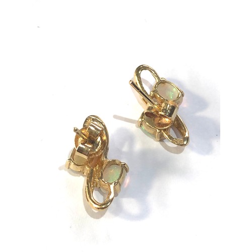 112 - 14ct gold opal earrings