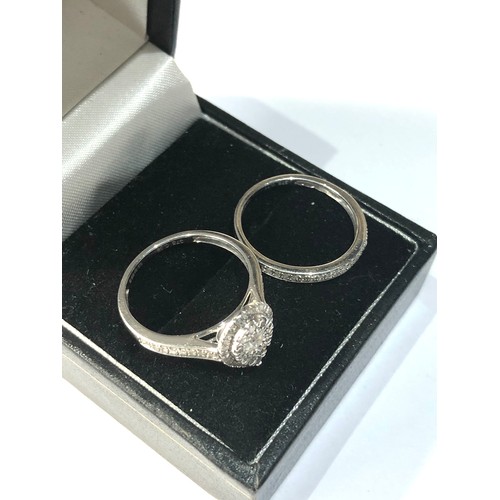 261 - 9ct white gold diamond engagement and wedding band 0.50ct